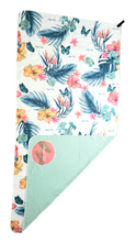 Load image into Gallery viewer, Microfiber Beach Towel