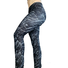 Load image into Gallery viewer, Side photo of Leggings marble model in it
